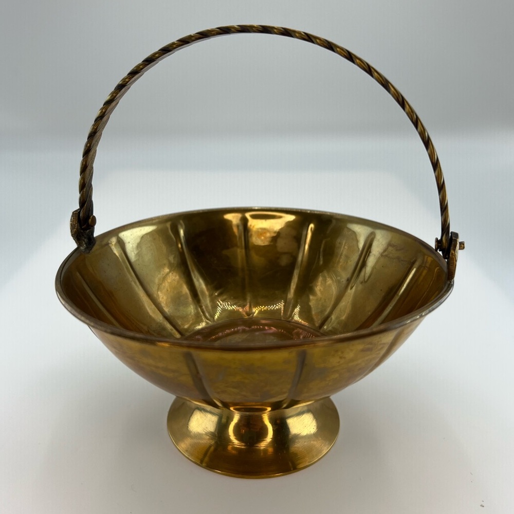 Brass Basket Scalloped Swivel Braided Handle Trinket Jewelry Mahjong Dice Dish